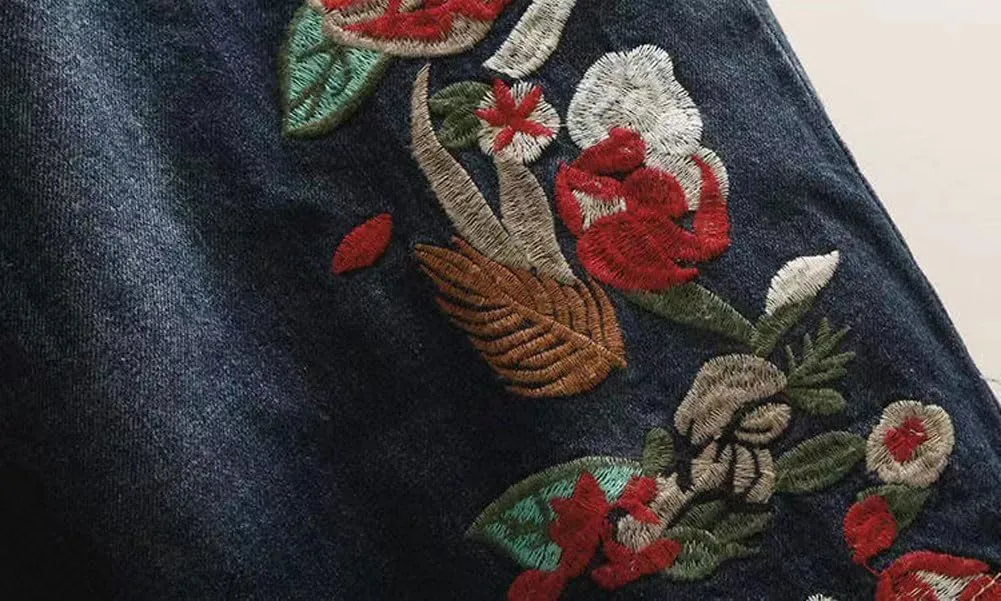 chouyatou Women's Y2k Baggy Wide Leg Cropped Jeans Flower Embroidered Elastic Waist Capri Denim Pants Culottes