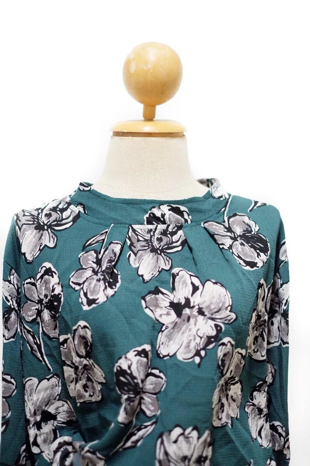 Floral Tops - Sofias