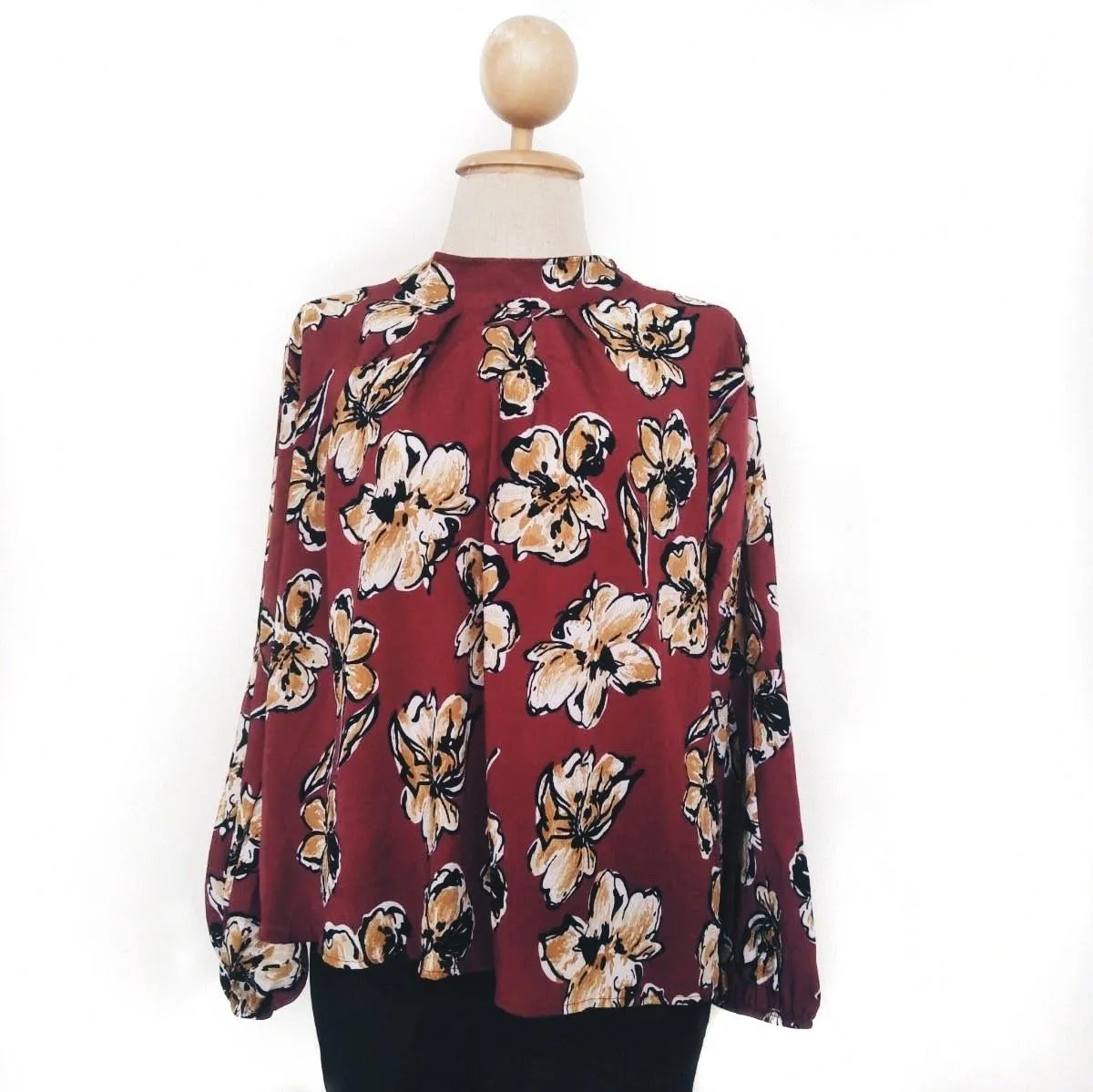 Floral Tops - Sofias