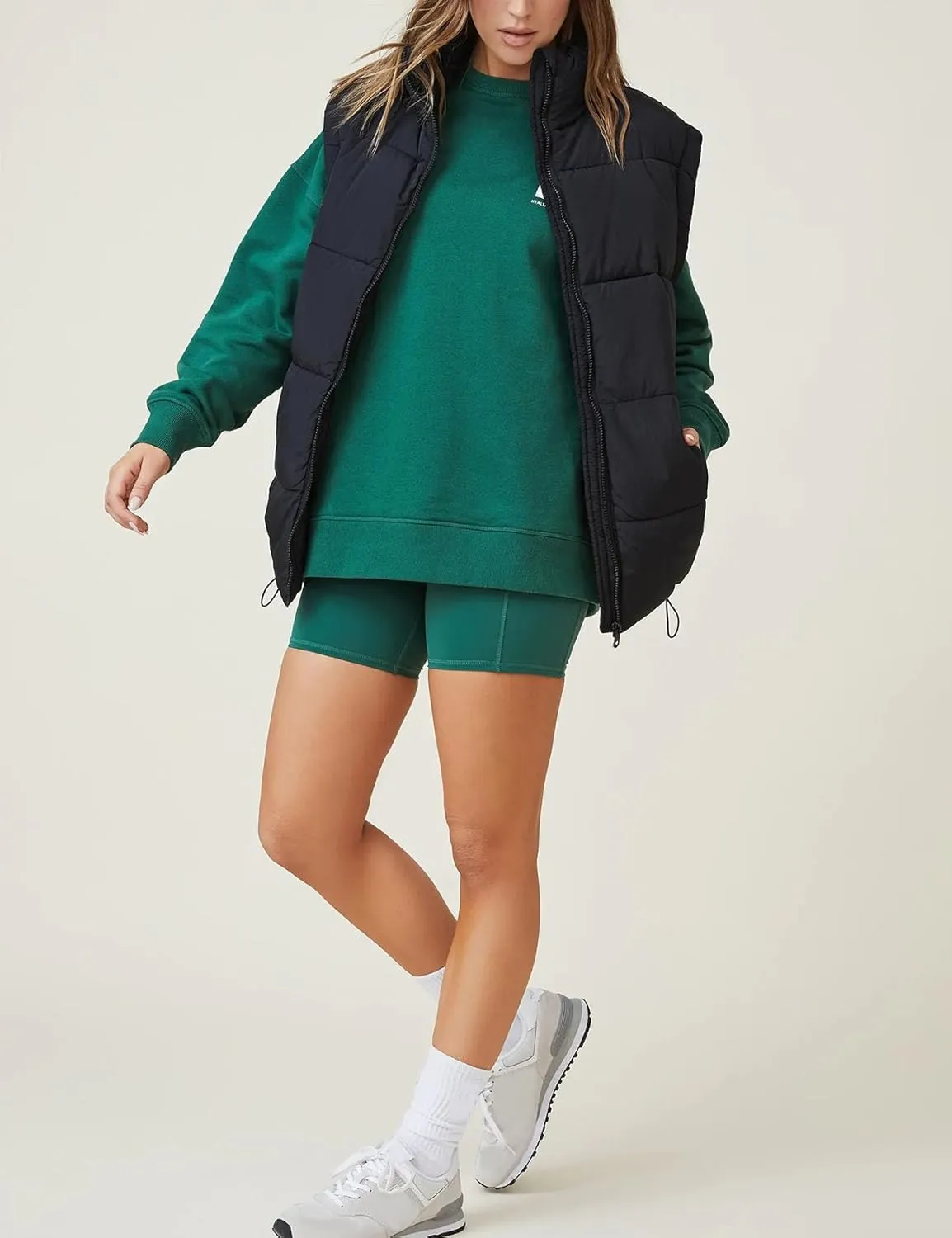 Flygo Puffer Vest Women Zip Up Sleeveless Winter Casual Stand Collar Padded Down Jacket Coat with Pockets