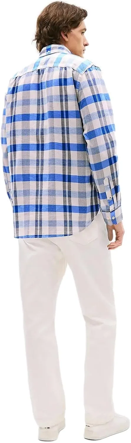 Tommy Hilfiger Men's Signature Long Sleeve Casual Button Down Shirt in Regular Fit 2025 Collection
