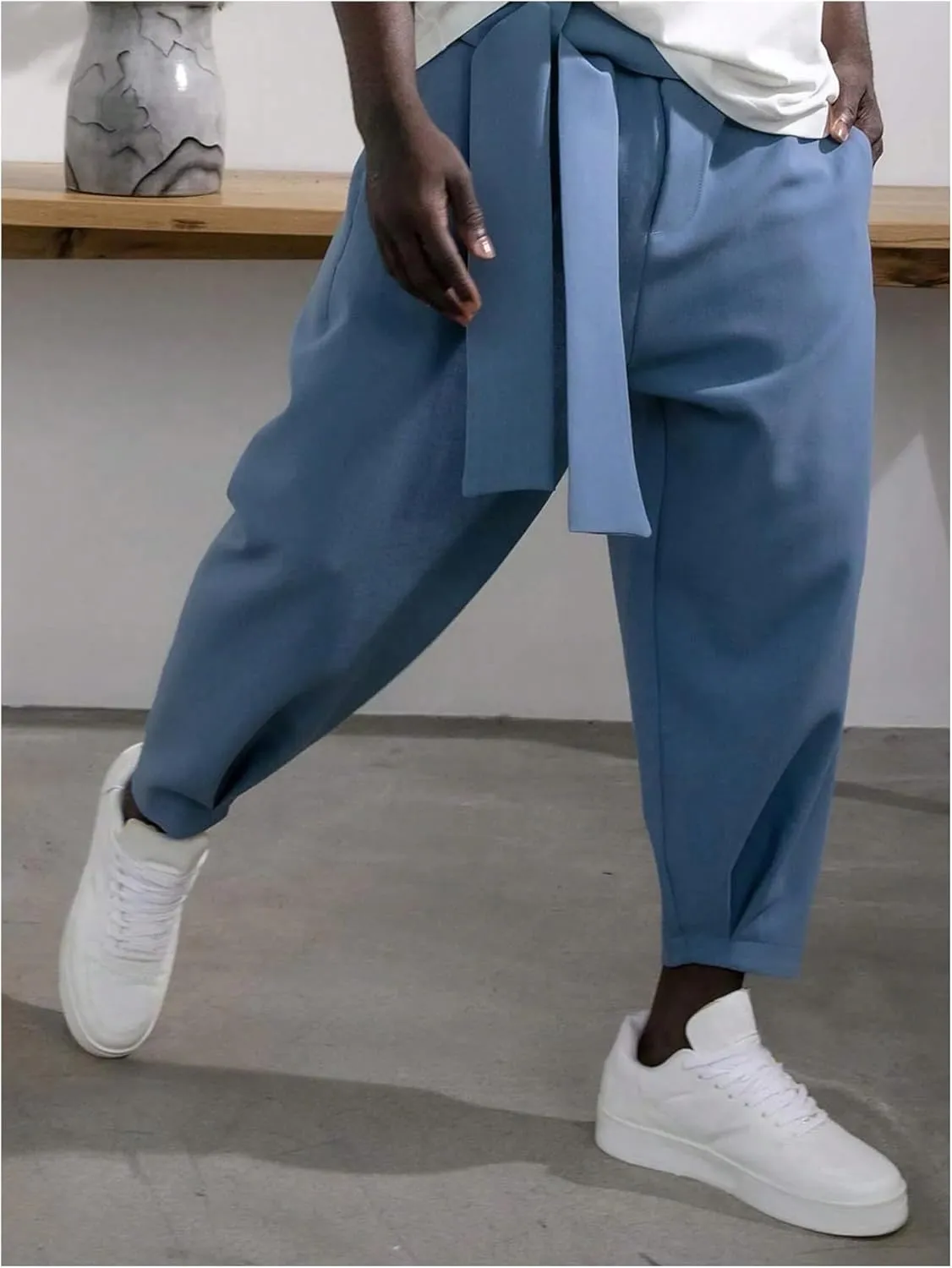 Verdusa Men's Elastic Waist Belted Harem Pants Trousers with Pockets