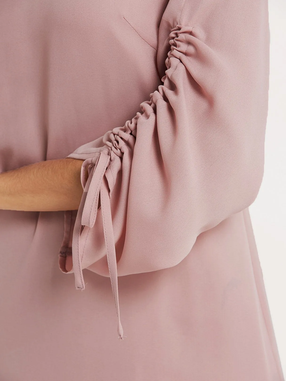 Wholesale Pink Round Neck Long Sleeve Plain Cut Out Casual Dress