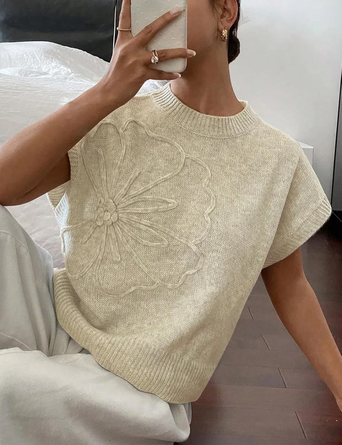 Womens Floral Sweater Vest Cute Cap Sleeve Tops 3D Flower Decor Knit Tank Top Loose Spring Fall Summer Clothes 2025