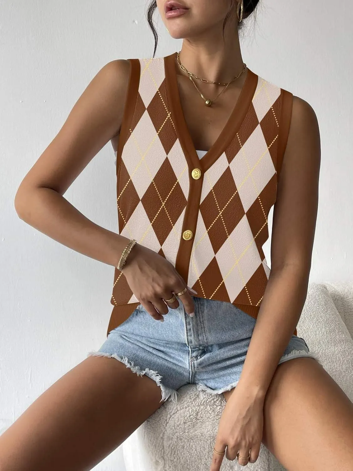Zeagoo Womens Sweater Vest V Neck Button Down Shirts Trendy Knit Sleeveless Cardigan Top Shirt S-XXL