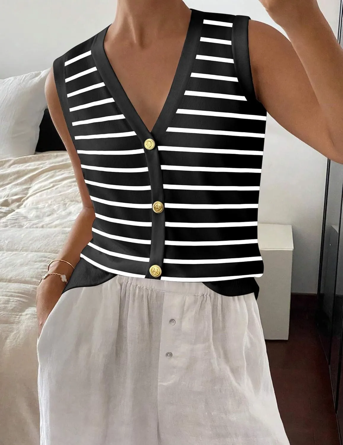 Zeagoo Womens Sweater Vest V Neck Button Down Shirts Trendy Knit Sleeveless Cardigan Top Shirt S-XXL